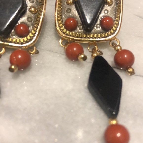 Vintage Michael Golan Onyx & Carnelian Earrings,NWT-Boutuque - Picture 4 of 11